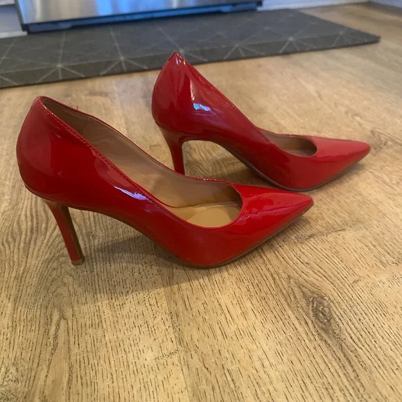 Jessica simpson red pumps - Picture 3 of 4